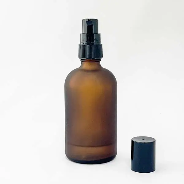 夏場のプラスチックボトルの漏れ問題